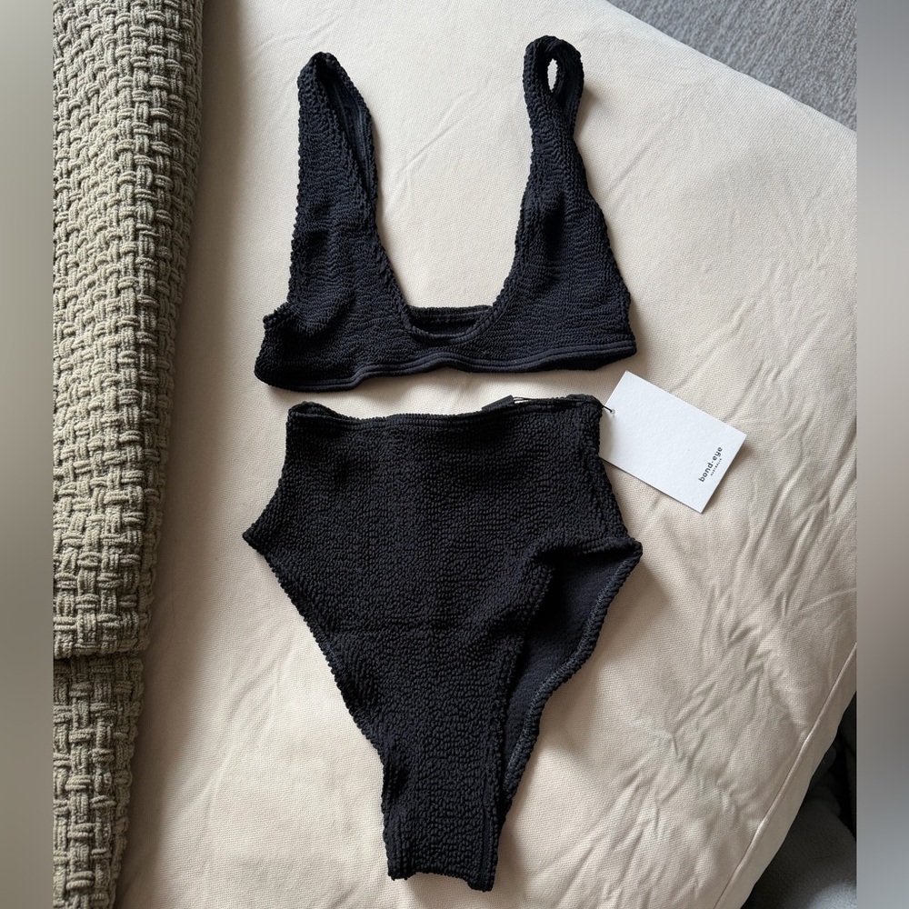 Bond eye bikini set